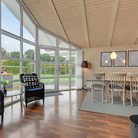 Sydals With Fireplace 1 * Sarup